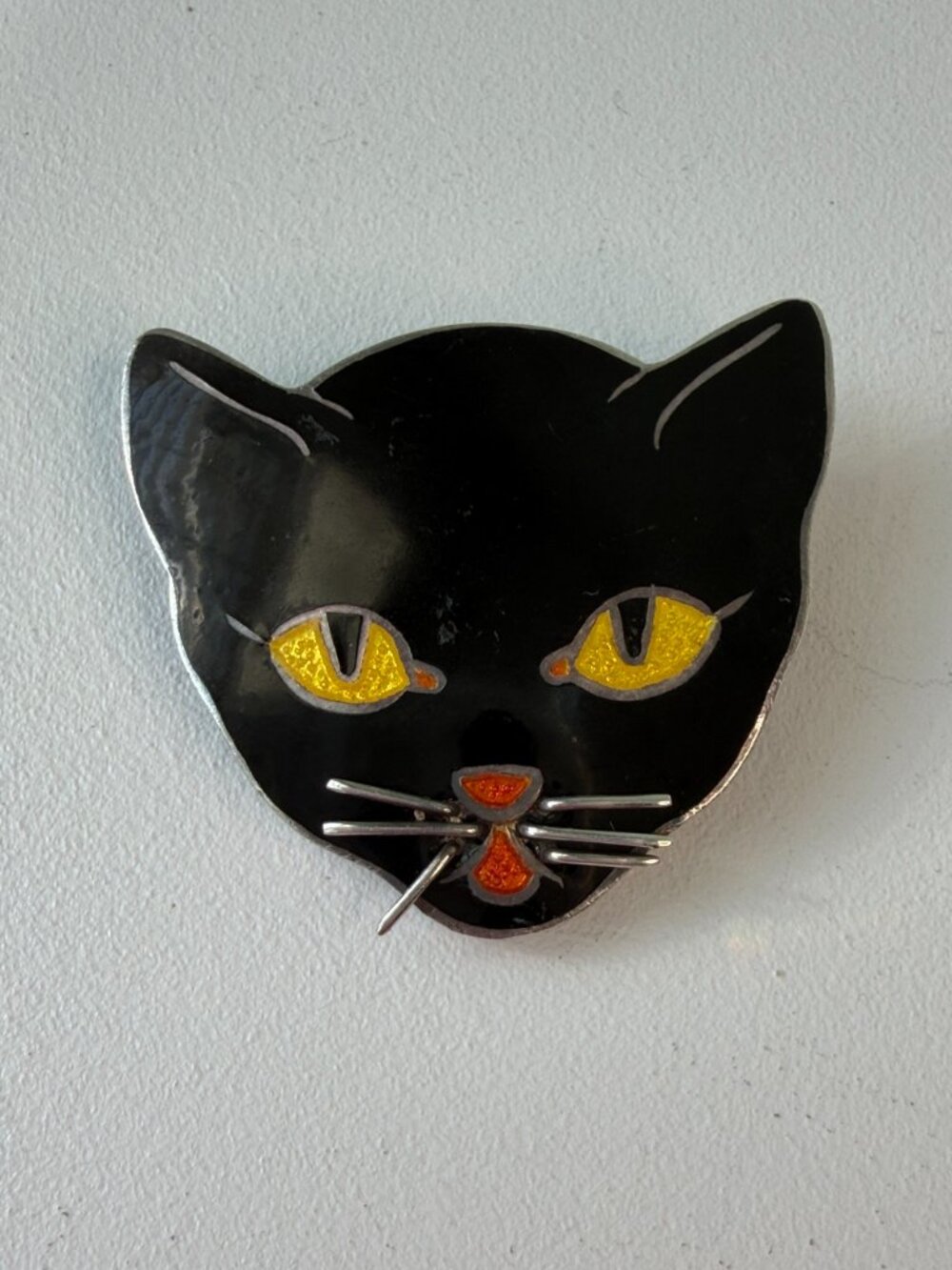 Vintage Margot de Taxco Sterling Silver & Enamel Cat Face Pin - Picture 8 of 8